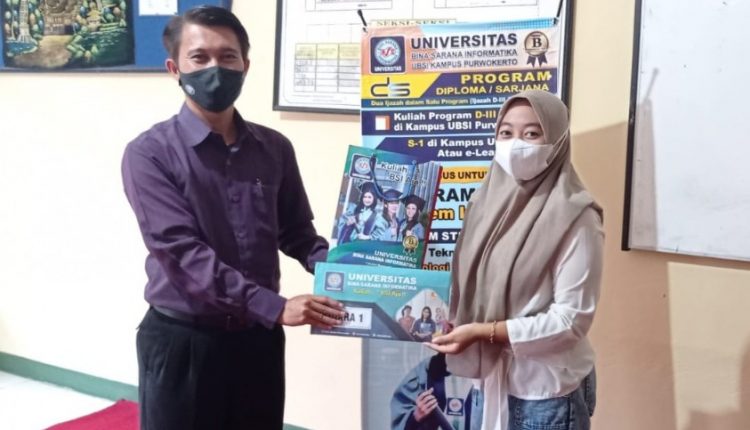 Universitas BSI (Bina Sarana Informatika) kampus Purwokerto dukung OSIS SMA Negeri 1 Bukateja dalam menyelenggarakan Lomba Tiktok Education Competition.