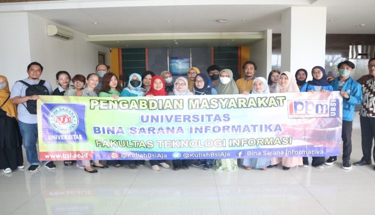 Dukung Kemajuan UMKM, Dosen Universitas BSI Berikan Cara Buat Web Blog