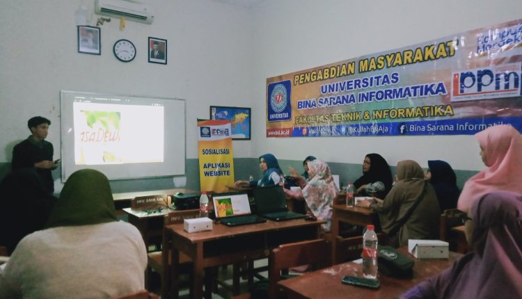 Dosen Universitas BSI Gelar Sosialisasi Website E-Commerce di UMKM RasaDewa Indonesia Depok