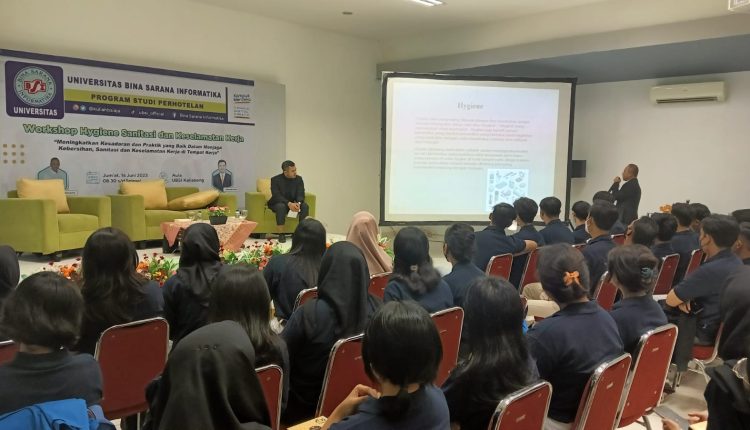 Pembekalan Hygiene Sanitasi Dan Keselamat Kerja Di Hotel Bagi Mahasiswa Perhotelan Universitas BSI