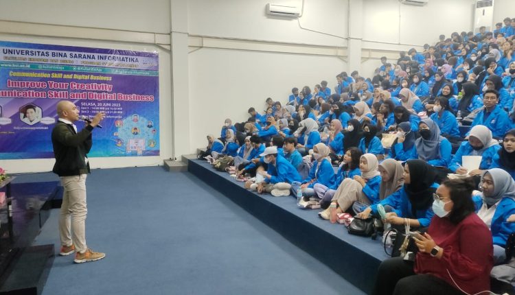 Prodi Manajemen Universitas BSI Sukses Gelar Seminar Communication Skill Dan Digital Business