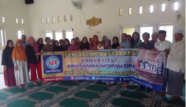 Dosen Universitas BSI Beri Pelatihan