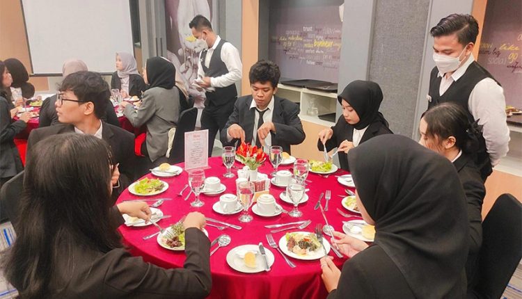 Table Manner
