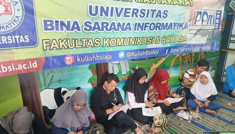 Pengajar Harus Kuasai Skill Public Speaking