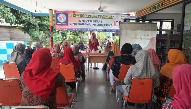 Dosen Universitas BSI Mengadakan Kegiatan Pelatihan Pemanfaatan Transformasi Digital Dalam Upaya Peningkatan Umkm Naik Kelas