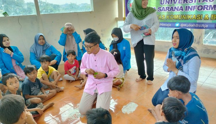 Dosen Universitas BSI Beri Pelatihan