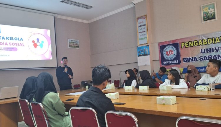 Dosen Universitas BSI Berikan Pemanfaatan Tata Kelola Media Sosial Instagram