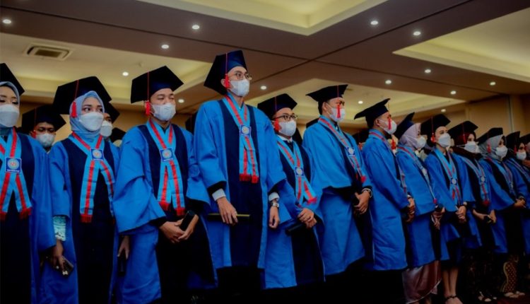 Wisuda