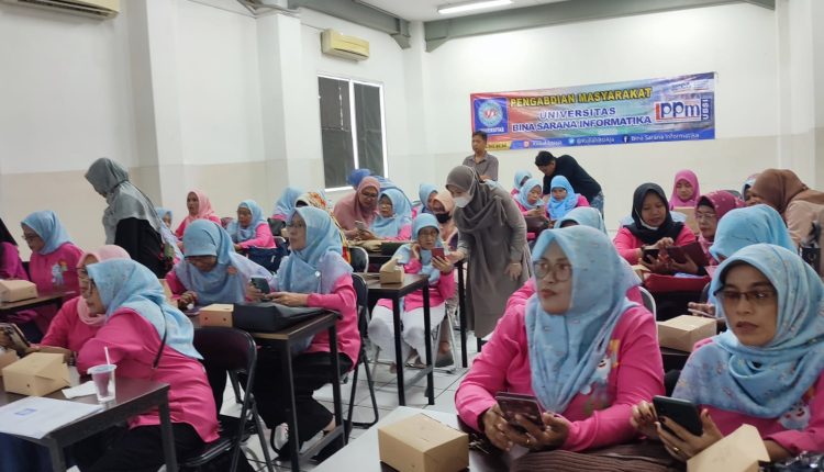 Pelatihan Multimedia oleh Dosen Universitas BSI