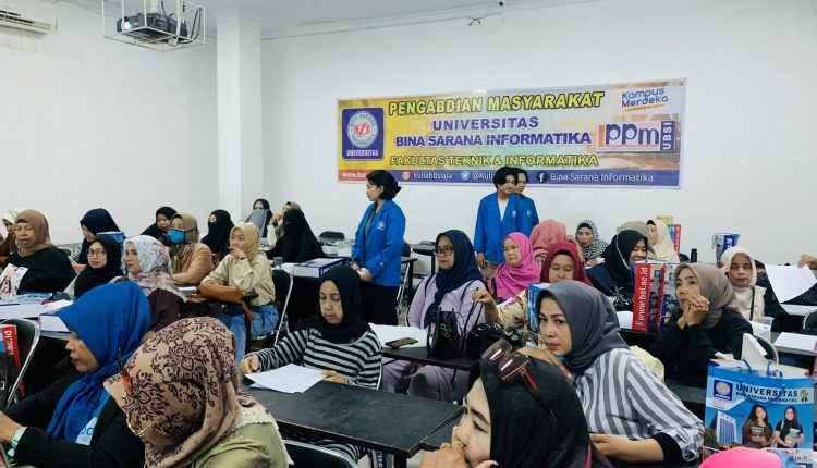 Pelatihan Literasi Media Sosial