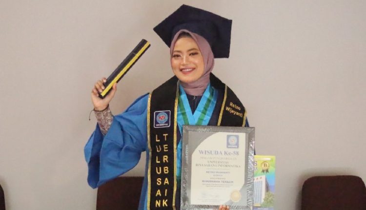 wisudawan terbaik