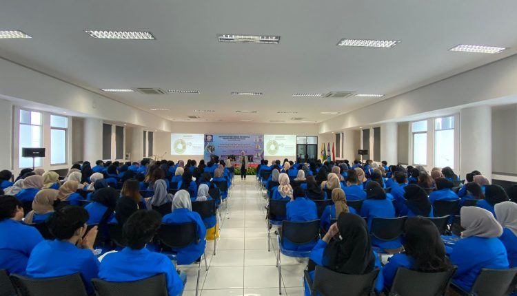 Seminar Leadership And Self Development : Mental Health And Self Improvement Program Studi Manajemen Universitas BSI