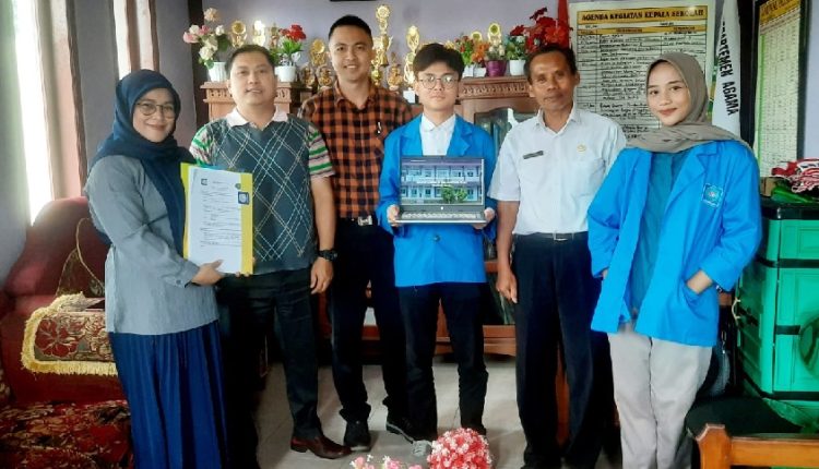 Mahasiswa Universitas BSI Hibahkan Website Profil Sekolah untuk Tingkatkan Transparansi Informasi Pendidikan