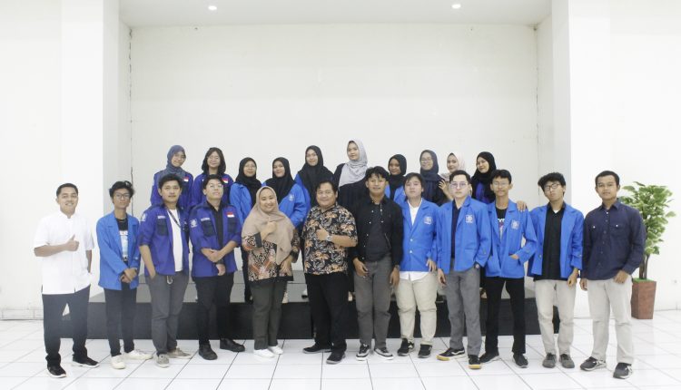 HIMSI Universitas BSI Hadir Ramaikan Kepanitian Acara Berbagi Sesama Ihsan Di Kampus Cut Mutia Bekasi