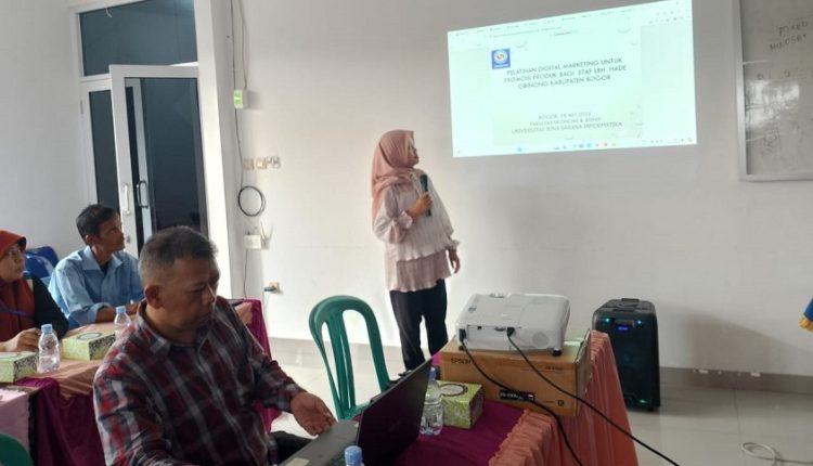 Dosen Universitas BSI Beri Pelatihan