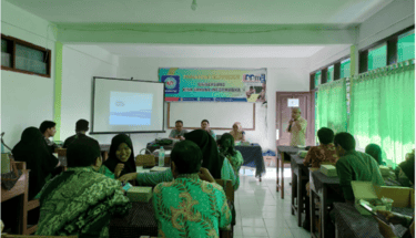 Dosen Universitas BSI Berikan Pelatihan Penggunaan Aplikasi Canva Sebagai Problem Solving Dalam Pengembangan Media Pembelajaran