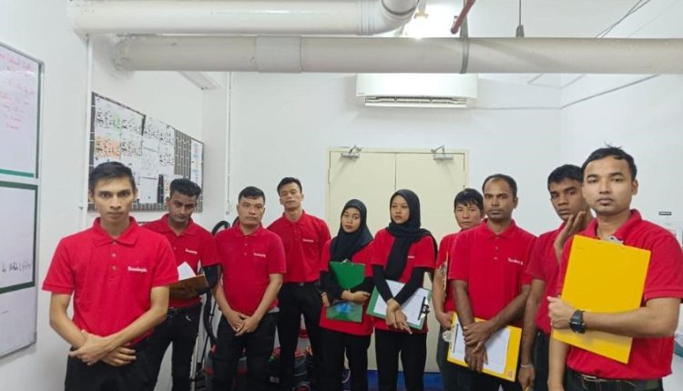 Mahasiswa Perhotelan Universitas BSI Berhasil Menyelesaikan Magang Luar Negeri di Straits Hotel & Suites Malaysia