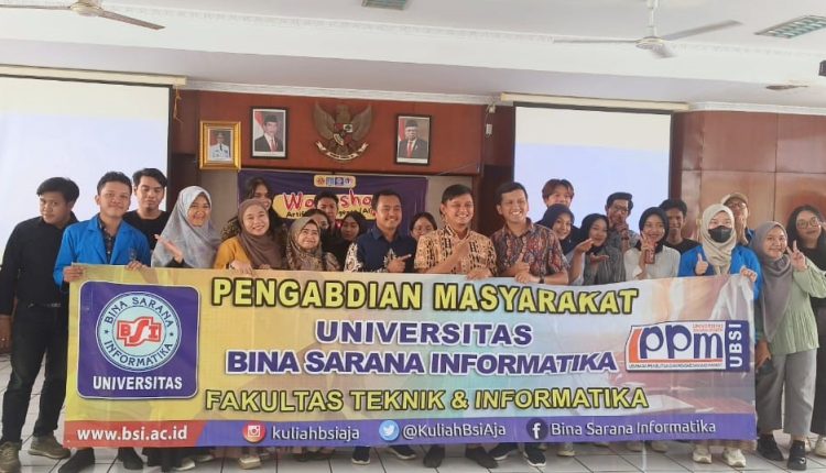 Dosen Universitas BSI Berikan Pelatihan Menggali Potensi sebagai Content Creator dengan Modal AI