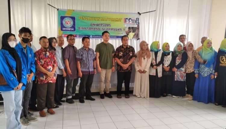 Dosen Universitas BSI Beri Pelatihan