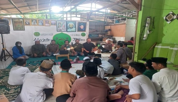 Dosen Universitas BSI Gelar Pelatihan Pembuatan Website