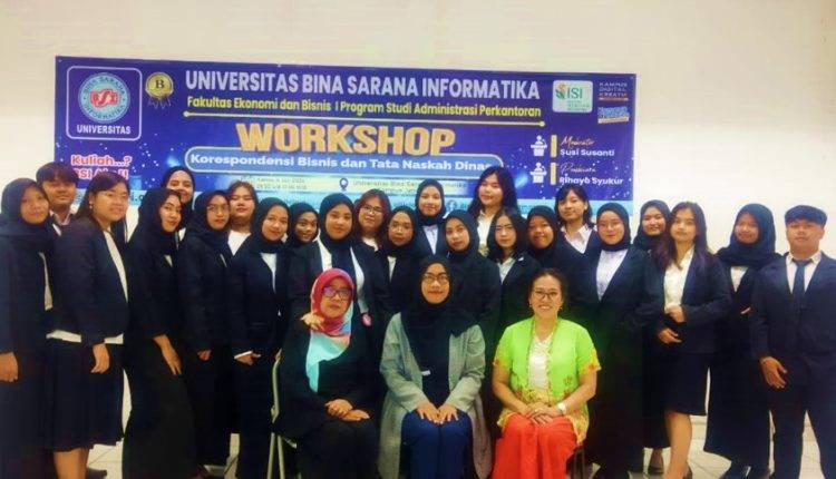 Prodi Administrasi Perkantoran Bekali Mahasiswa Teknik Korespondensi Yang Efektif