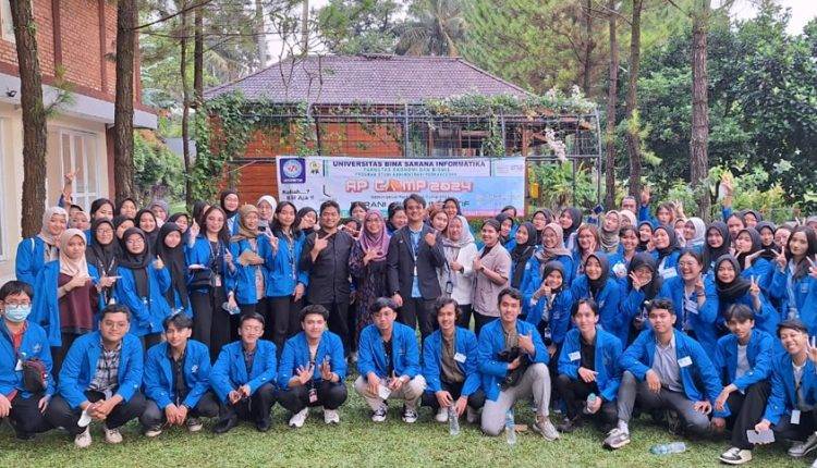 Persiapkan Perjalanan Karir, Universitas BSI Dorong Mahasiswa Kembangkan Diri Melalui Seminar Karir dan Pengembangan Diri AP CAMP 2024