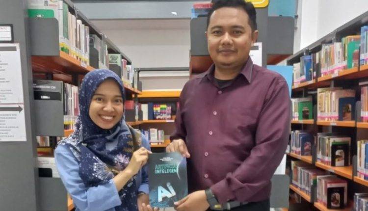 hibah buku