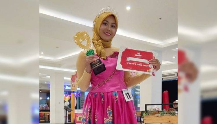 Sri Indri Wahyuni