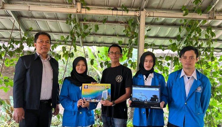 Mahasiswa Universitas BSI Tasikmalaya Hibahkan Aplikasi Digitalisasi untuk Esa Gallery Melalui Website Galeri Perusahaan