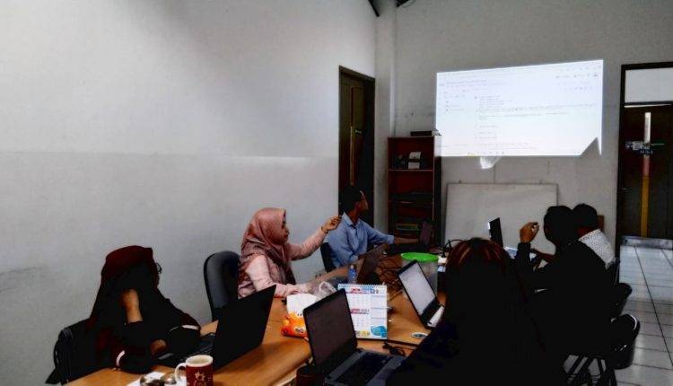 Pelatihan Data Science Menggunakan Python di Universitas BSI Yogyakarta: Langkah Persiapan Publikasi Internasional