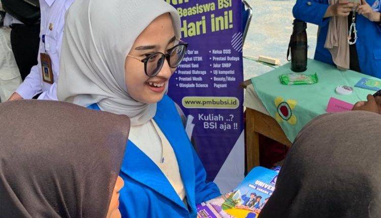 Respon Positif Peserta Job Fair SMKN 6 Kabupaten Tangerang 2024 Atas Partisipasi Universitas BSI Kampus BSD