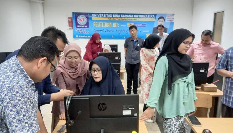 Universitas BSI Siapkan Dosen Jadi Ahli Iot Smart Home, Siap Ciptakan Inovasi Canggih!