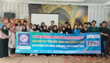 Dosen Universitas BSI Berikan Edukasi Perkembangan Teknologi di Era Digital kepada Pengurus KOPIA Raya Insani Mampang Jakarta Selatan
