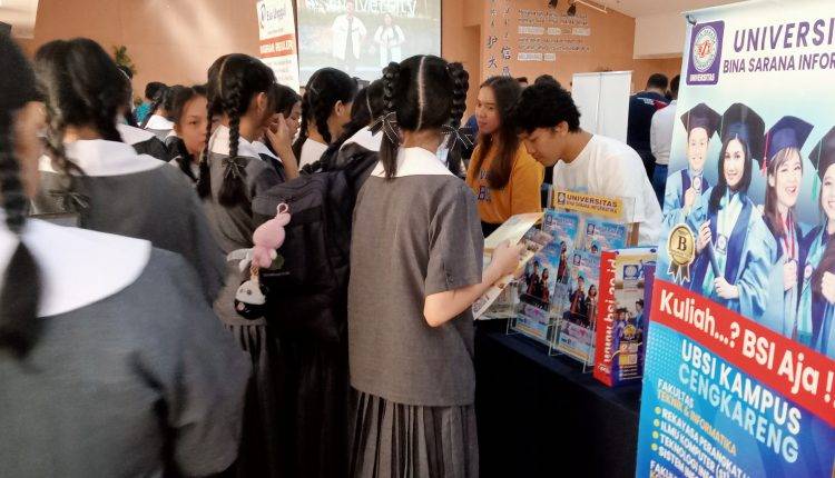 Universitas BSI Ikut Meramaikan Edufair 2024 yang Diselenggarakan oleh SMA-SMK Cinta Kasih Tzu Chi