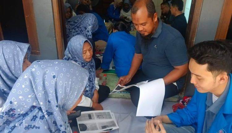 Dosen Universitas BSI Gelar Pelatihan Pembuatan Caption Fotografi Mobile untuk Ibu-Ibu Kp. Lio