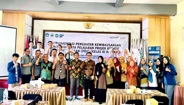 Universitas BSI Kampus Purwokerto Berikan Workshop Penguatan Kewirausahaan dan Digital Marketing di SMKN 1 Kutasari