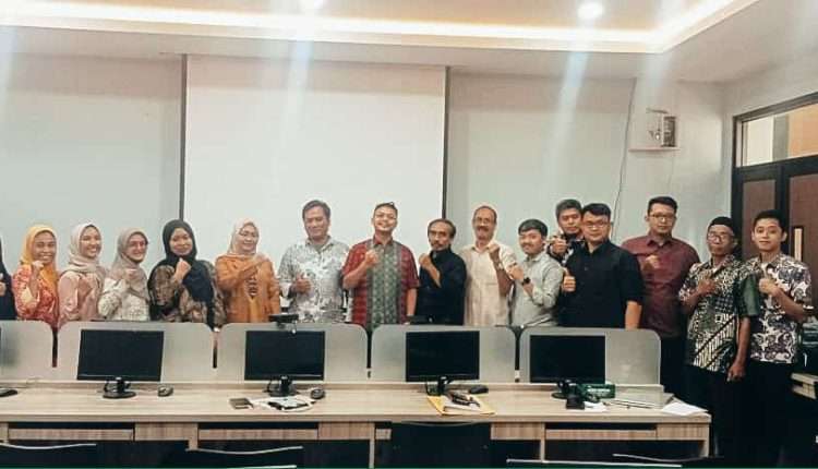 Universitas BSI dan PT. Inti Prima Karya Gelar FGD di SMK Tunas Harapan dalam Rangka Penguatan Program SMK-PK