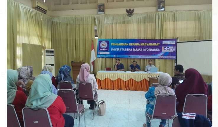 Dosen Universitas BSI Gelar Pelatihan Penggunaan Media Sosial untuk Meningkatkan Komunikasi Efektif Kader PKK Kelurahan Cibubur