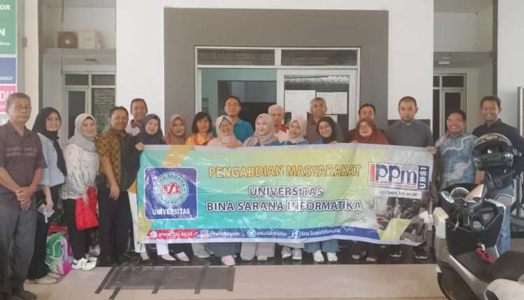 Dosen Universitas BSI Sosialisasikan Pencatatan Akuntansi Sederhana untuk Forum UMKM Desa Pabuaran