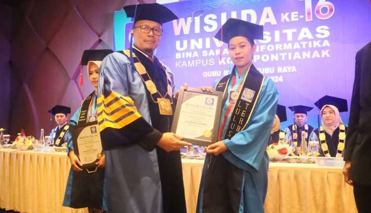 wisudawan