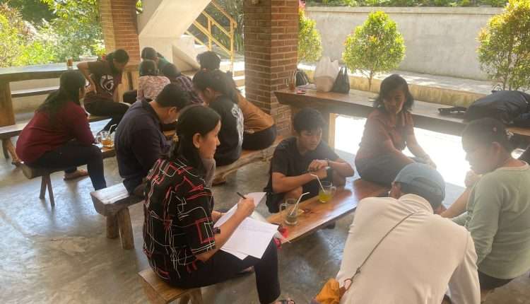 Universitas BSI Kembangkan Inovasi Mocktail Berbasis Buah Campoleh dan Rempah Lokal untuk Tingkatkan Pendapatan Masyarakat Kampung Adat Cireundeu