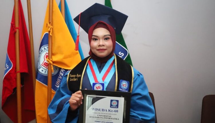Aktif di Duta Prestasi Fenny Ayu Lestari Raih Predikat Wisudawan Terbaik Sistem Informasi Universitas BSI