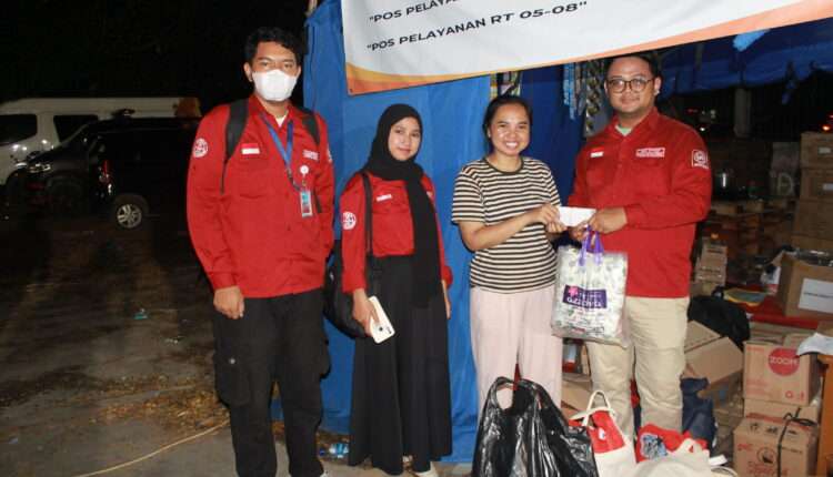 Solidaritas Menginspirasi: HIMA Manajemen UBSI Galang Donasi untuk Korban Kebakaran Kemayoran