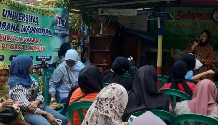 Dosen UBSI Berdayakan Bank Sampah RW 01 Kelurahan Gaga
