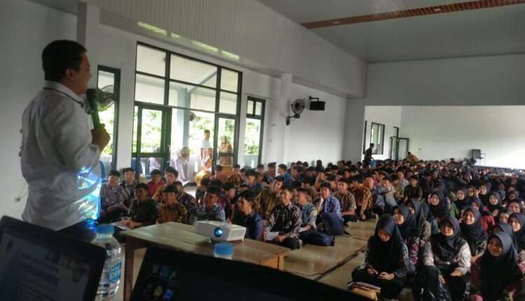 Universitas BSI dan SMAN 28 Kabupaten Tangerang Berkolaborasi: Guest Lecture Inspiratif Bangkitkan Semangat Karier Siswa