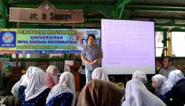 Meningkatkan Keterampilan Public Speaking Guru PAUD Melalui Pelatihan dari Dosen Universitas BSI