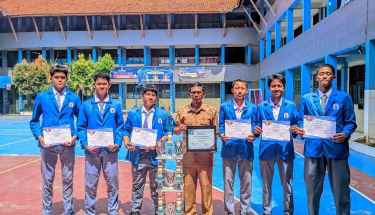 SMA Al-Nur Cibinong Raih Dua Juara di Kejuaraan BSI Flash 2025 dan Terima SK LOA Beasiswa Cabang Voli