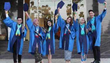 Fresh Graduate