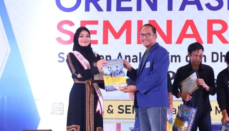 Seminar SEMOT 2025 UBSI Bersama Sindy Novela, Puteri Indonesia Jambi 2023, Menginspirasi Mahasiswa untuk Raih Prestasi dan Kembangkan Potensi Diri