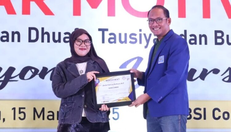 Prestasi Tanpa Batas: SEMOT Periode Maret 2025 UBSI dengan Kisah Sukses Shafa Callista Raihana Arif Awardee IISMA